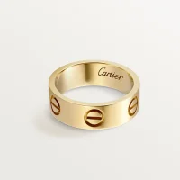 حلقه LOVE